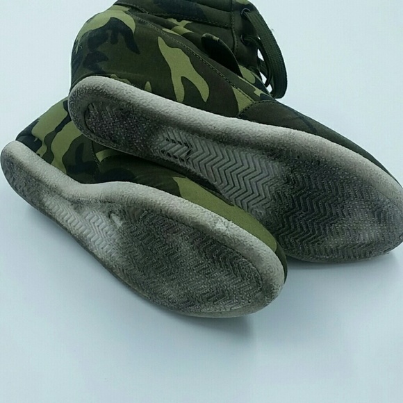 BLUE SUEDE SHOES  l Camouflage High Tops - Picture 7 of 7
